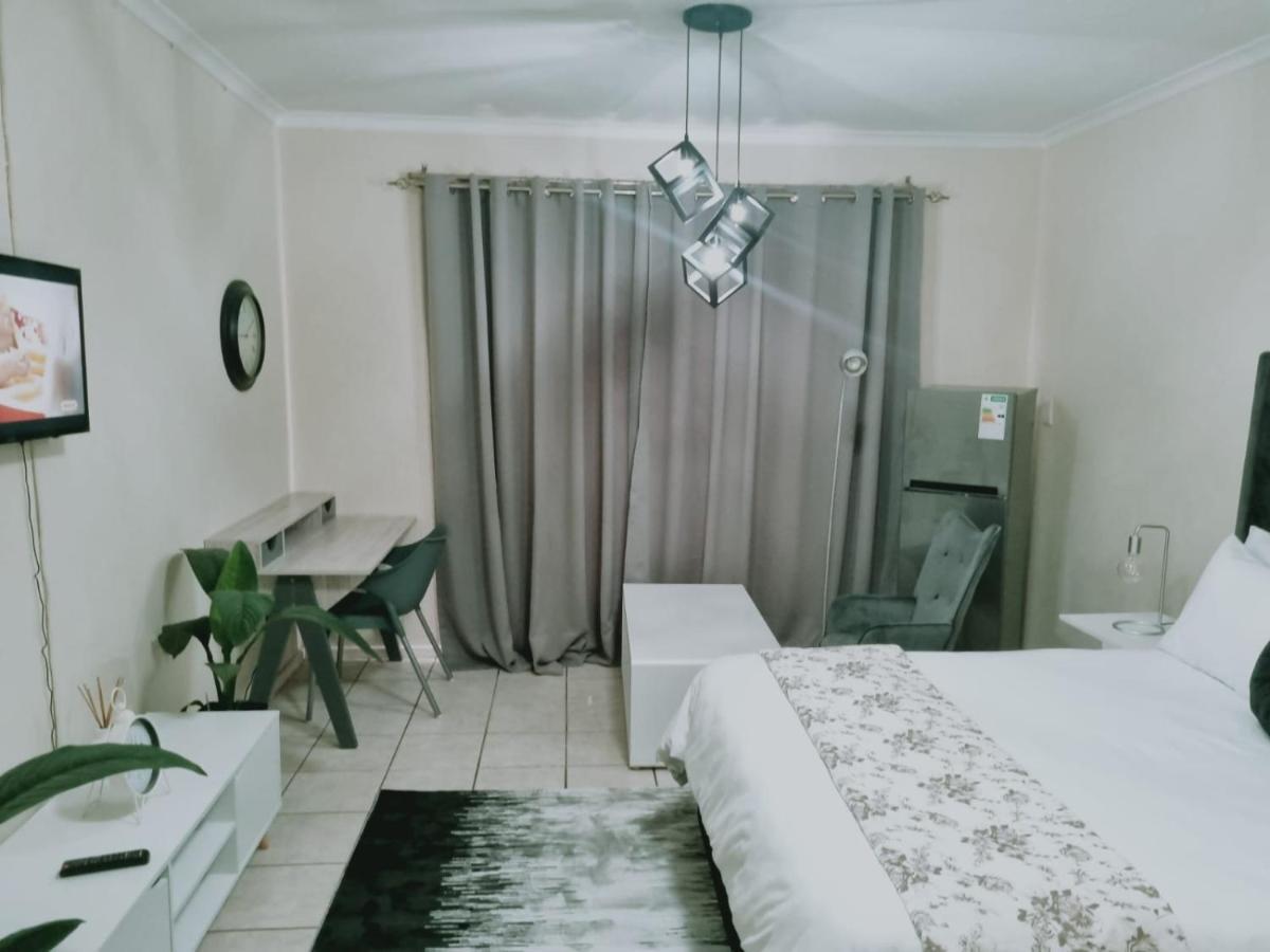 Hatfield Grosvenor Private Apartments Pretoria-Noord Exteriör bild